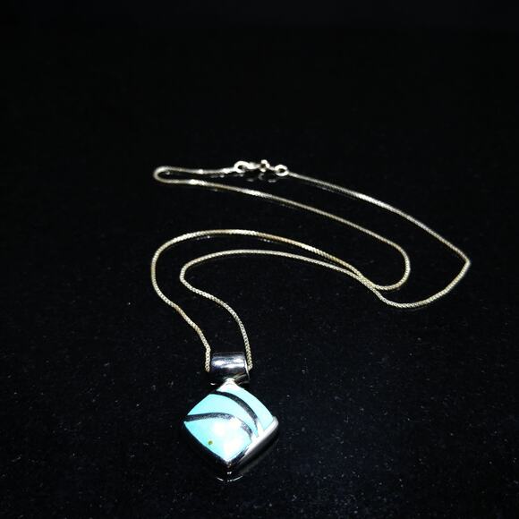 Vintage Lucite Turquoise Pendent Necklace, Sterling Italy Box Chain - Picture 5 of 10